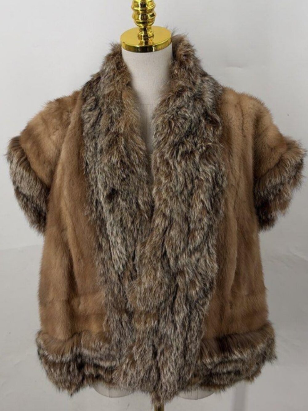 St. John Aspen Amen Wardy Brown Mink Fur Vest Vintage Bust 46 Ltd Edition
